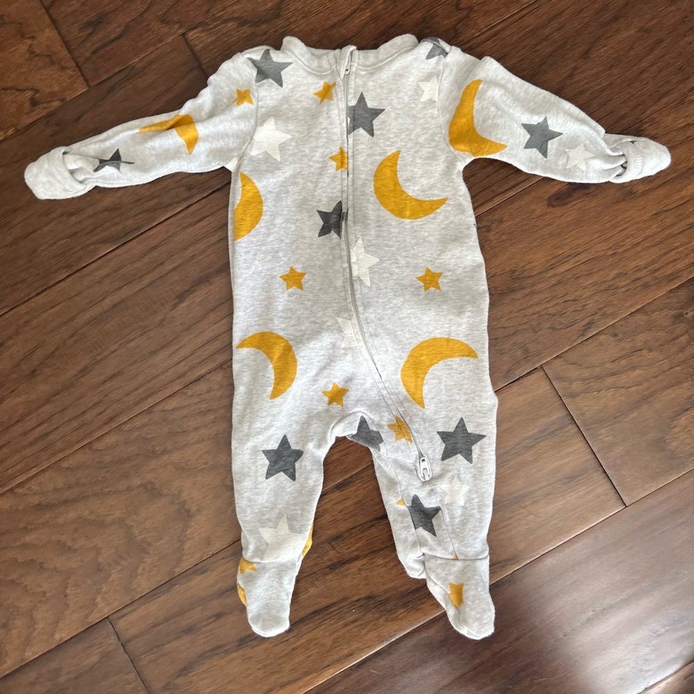 Old Navy 0-3 Sleeper
